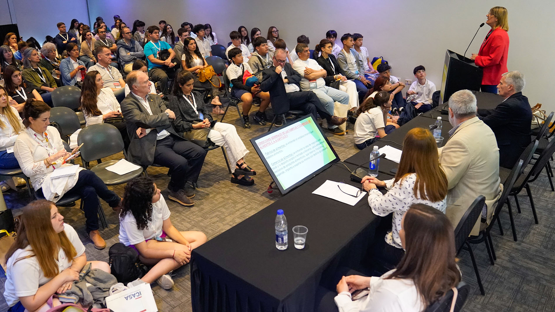 Exhibitors' conferences